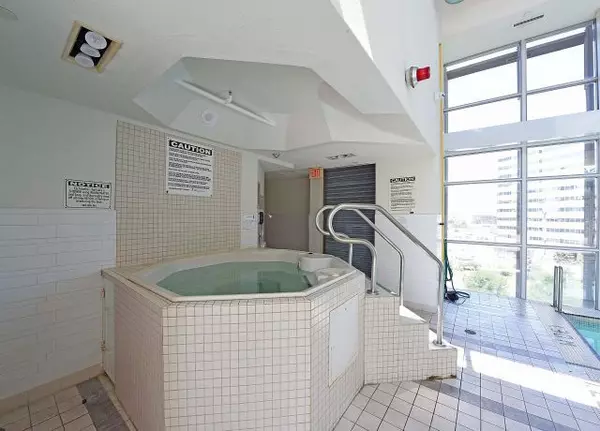 Mississauga, ON L5B 4N2,3939 Duke of York BLVD #1904
