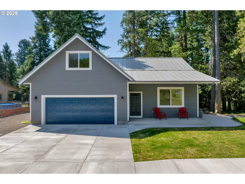 48438 E Meadow WAY, Oakridge, OR 97463