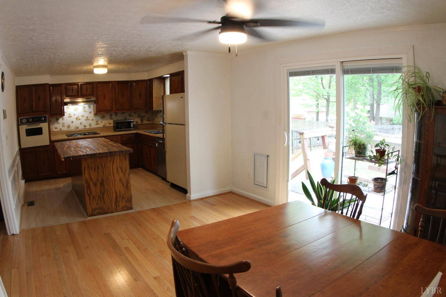 Bedford, VA 24523,1118 Granite DR