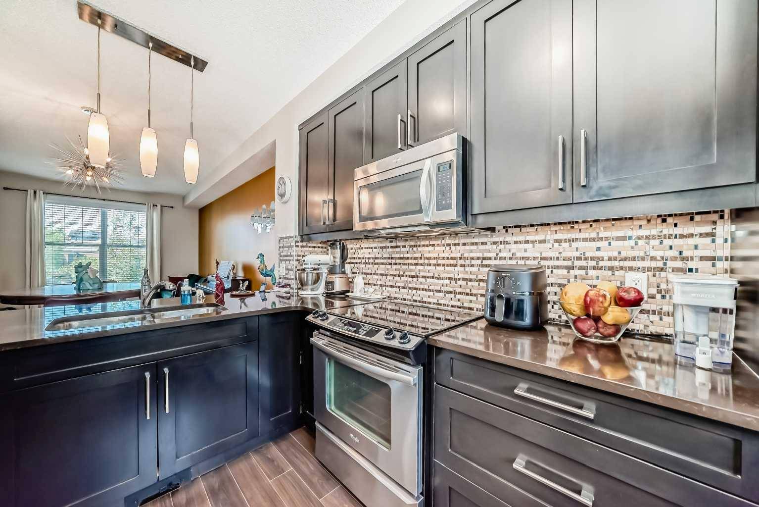 Calgary, AB T3R 0S5,127 Nolan Hill BLVD NW