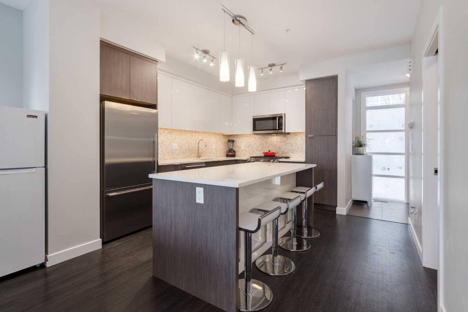 Calgary, AB T3E 8A9,95 Burma Star RD SW #2401