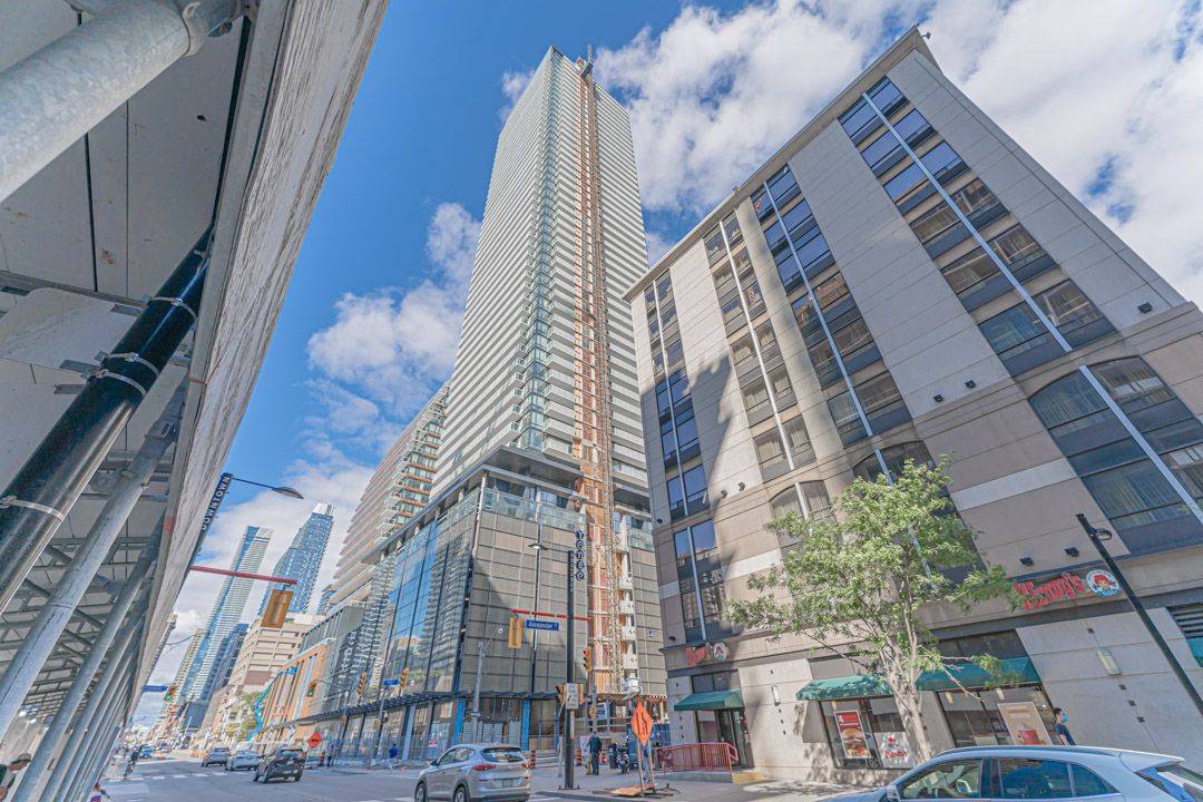 501 Yonge ST #2706, Toronto C08, ON M4Y 0G8