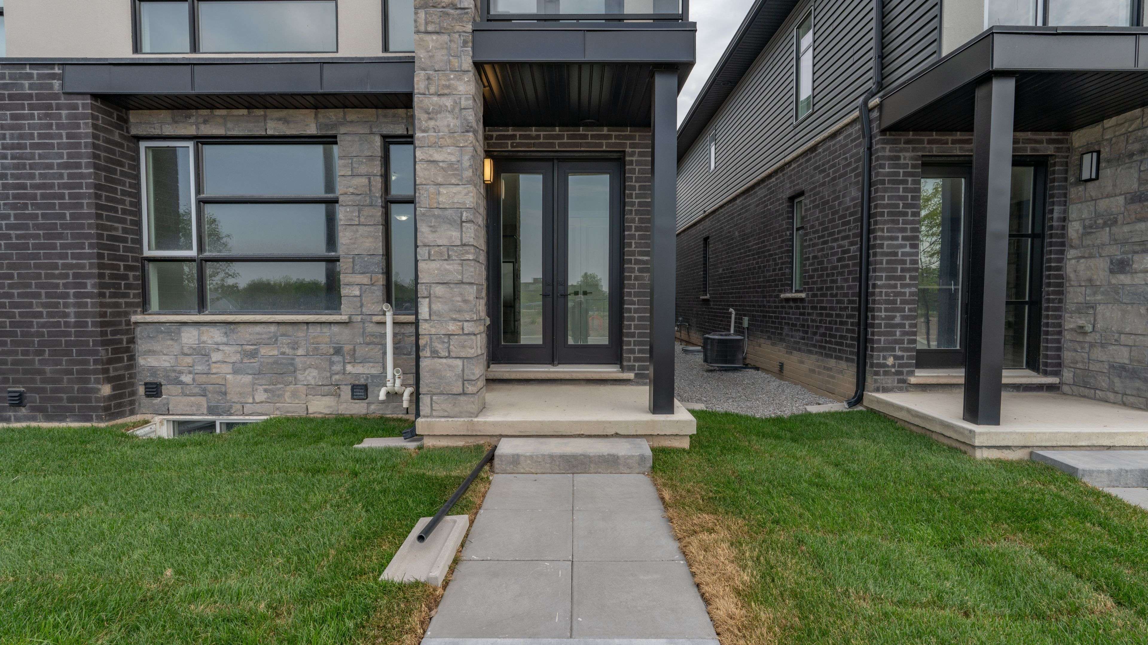 Welland, ON L3B 0N8,50 Keystone TRL
