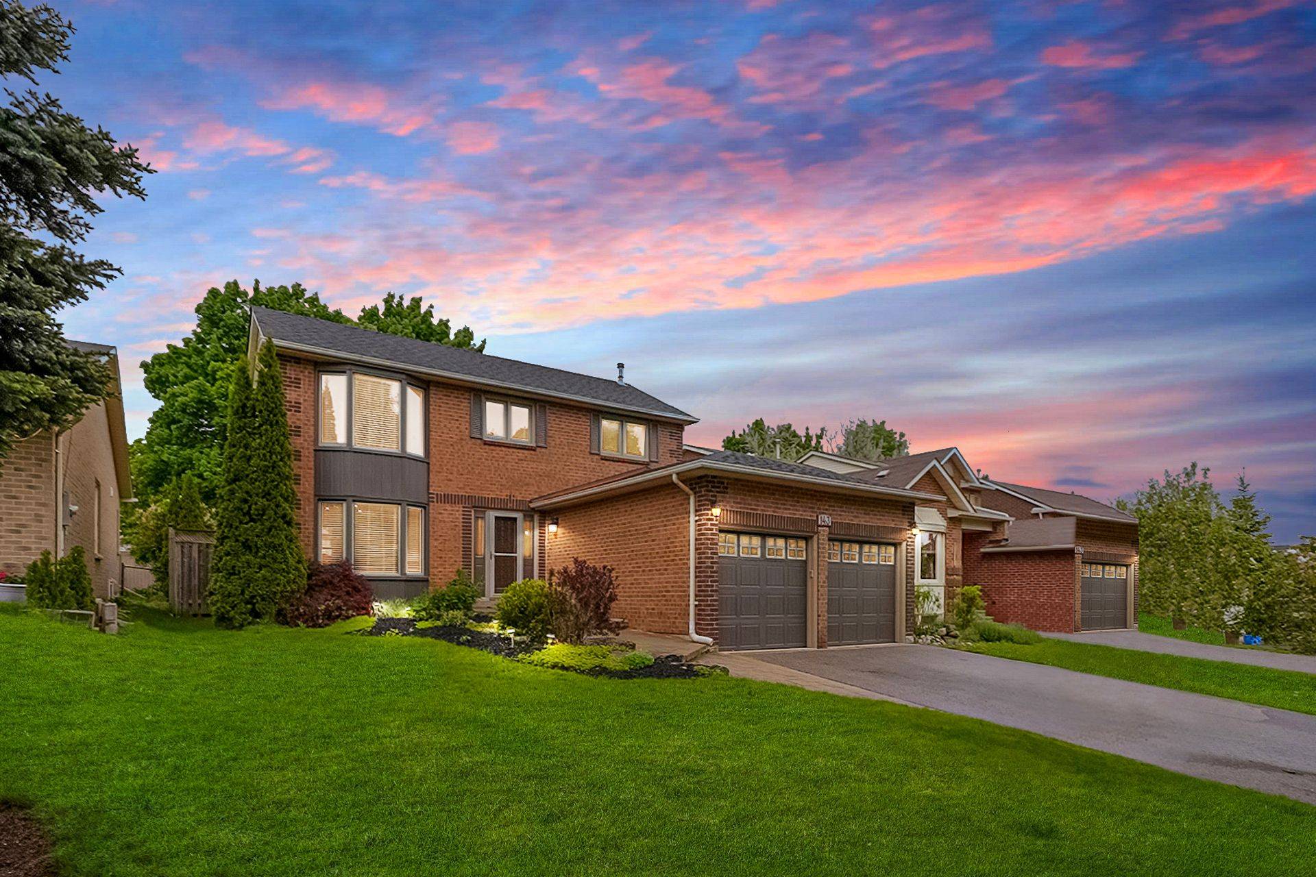 Newmarket, ON L3Y 7N4,143 John Bowser CRES