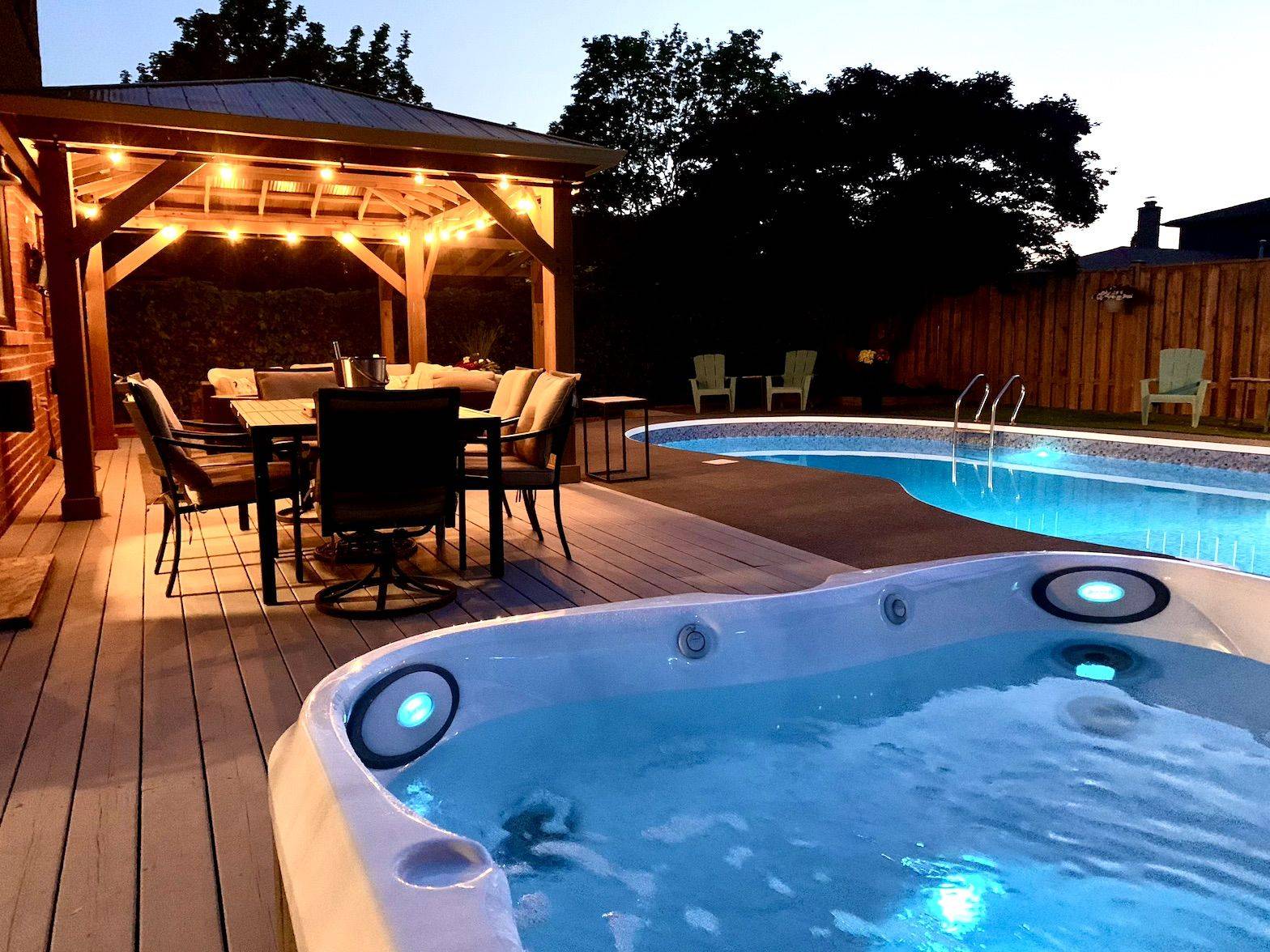 Whitby, ON L1P 1E5,5 Bateman CT