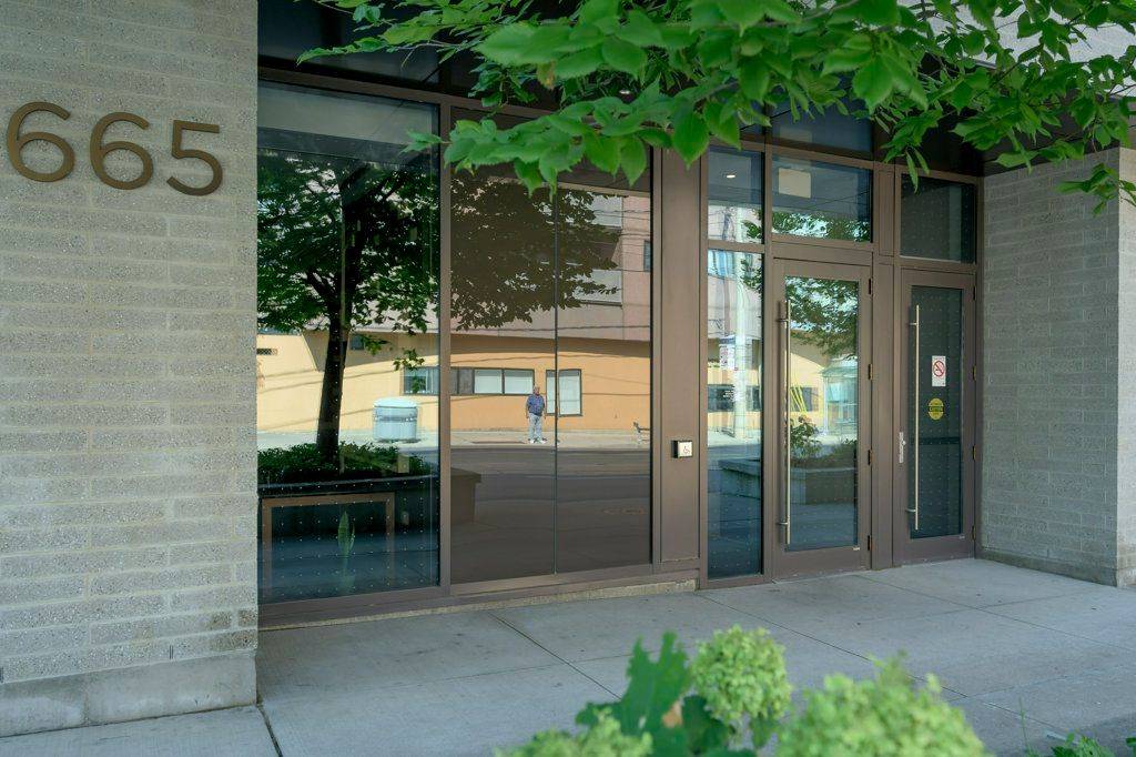 Toronto E02, ON M4E 1R6,665 Kingston RD #308