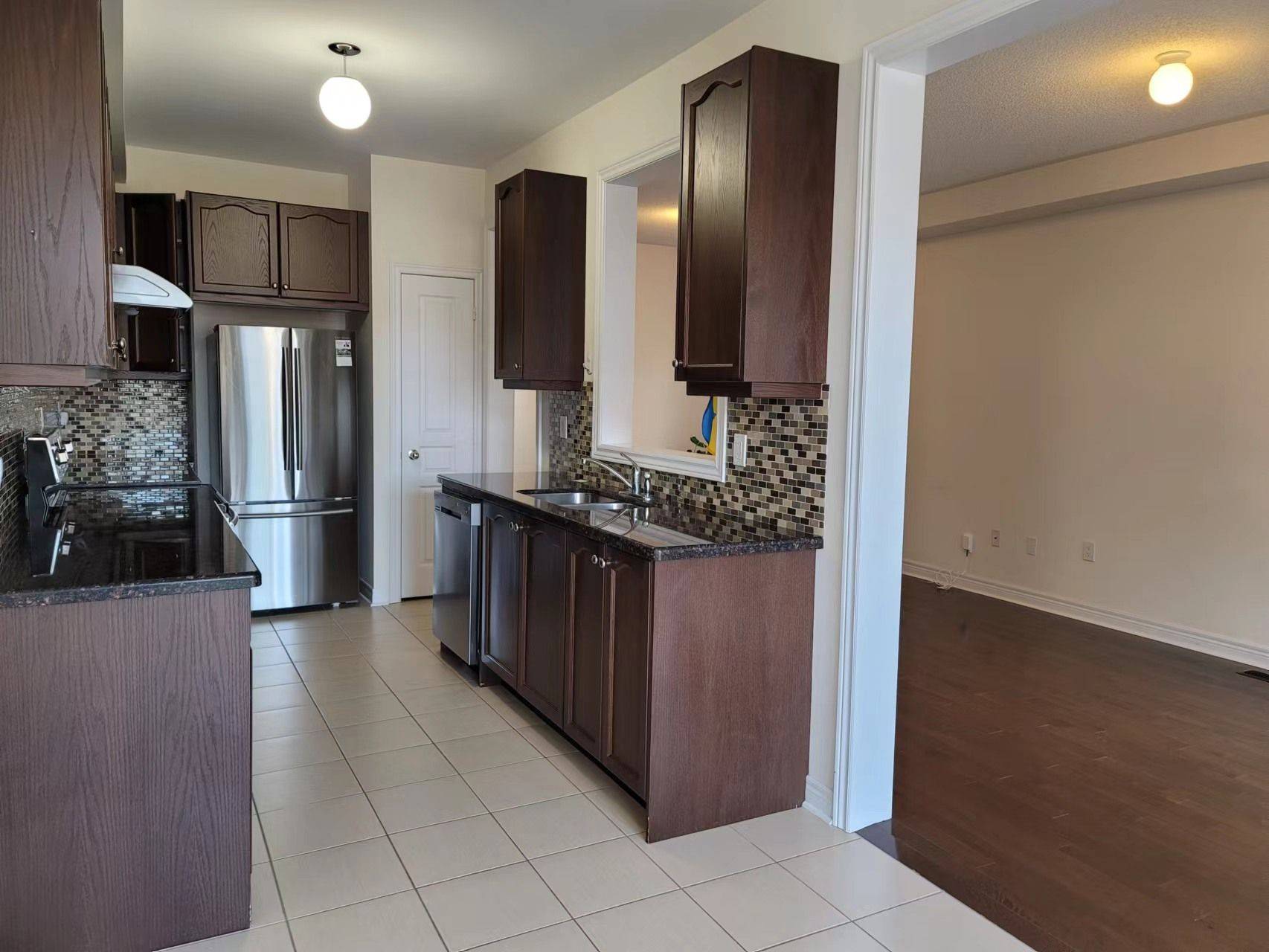 Richmond Hill, ON L4E 1B5,11 Port Arthur CRES