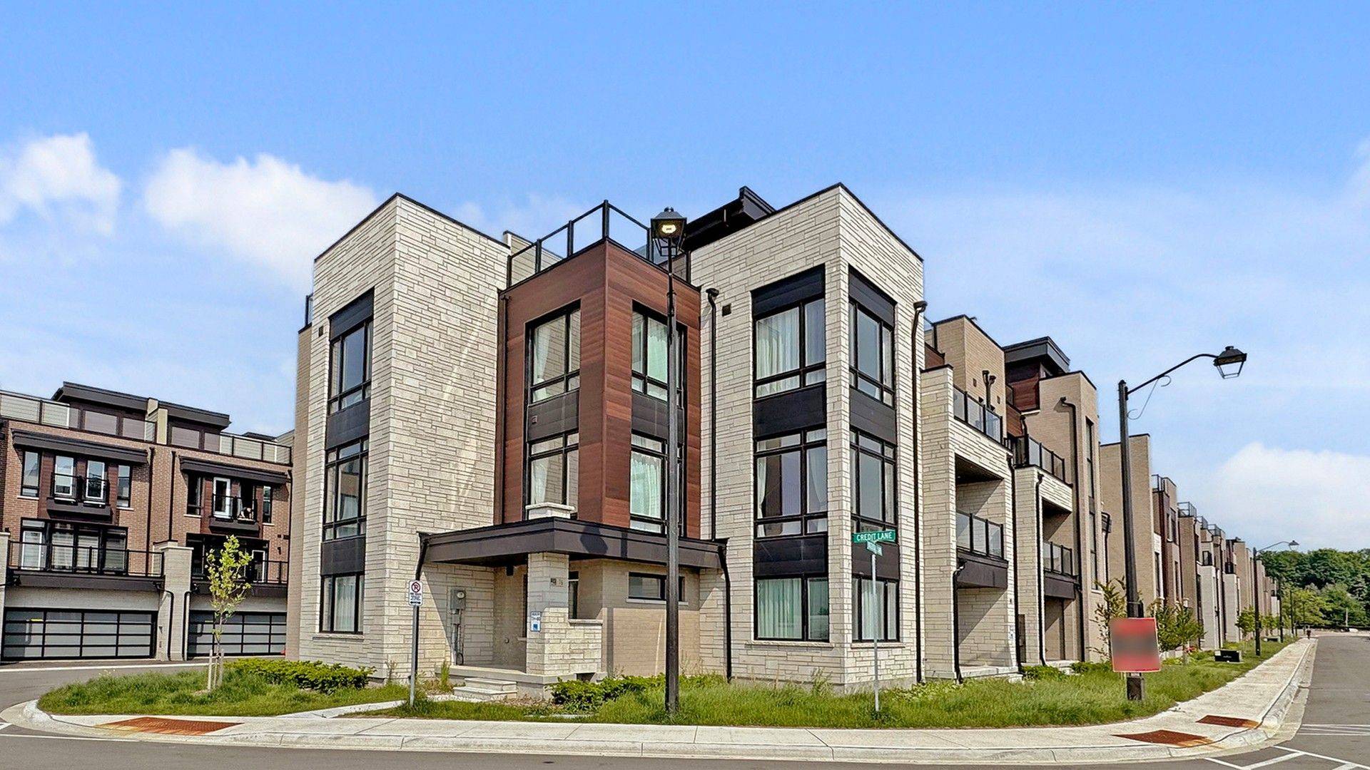 Richmond Hill, ON L4E 1G9,76 Ingersoll LN