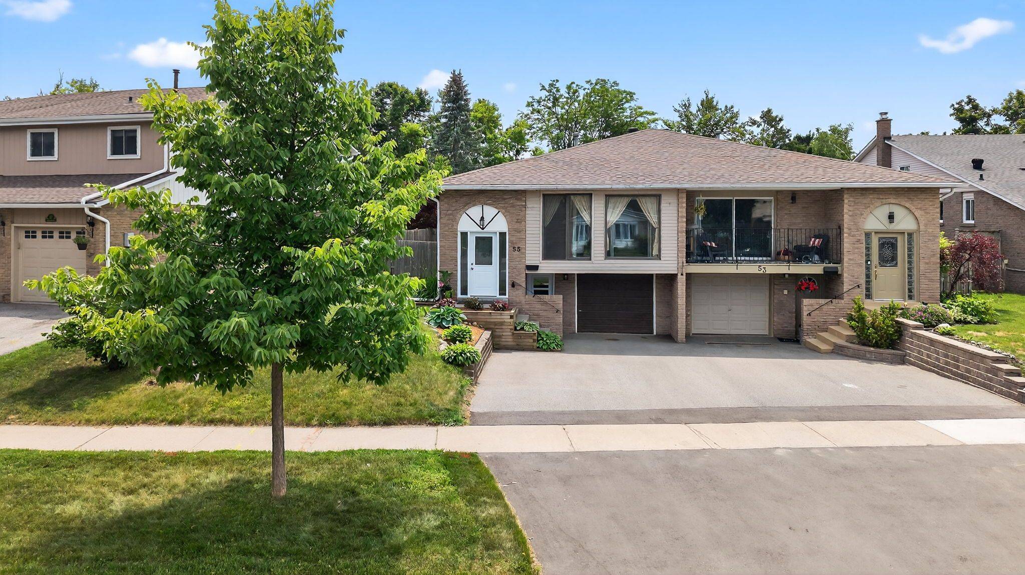 55 Highcroft RD, Barrie, ON L4N 2X6