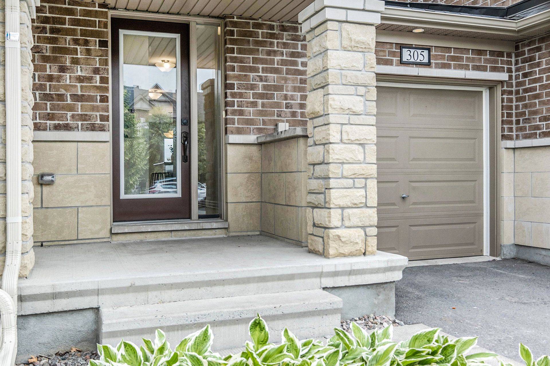 Stittsville - Munster - Richmond, ON K2S 0X8,305 Lipizzaner ST