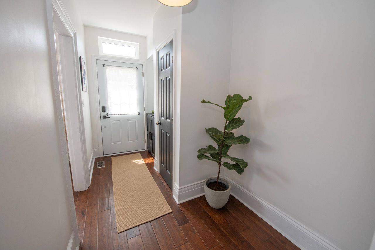 Cobourg, ON K9A 2G3,12 Spencer ST W