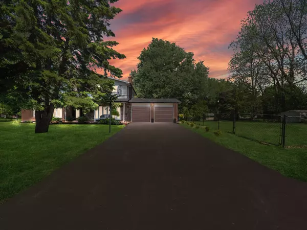 7 May AVE, East Gwillimbury, ON L0G 1V0