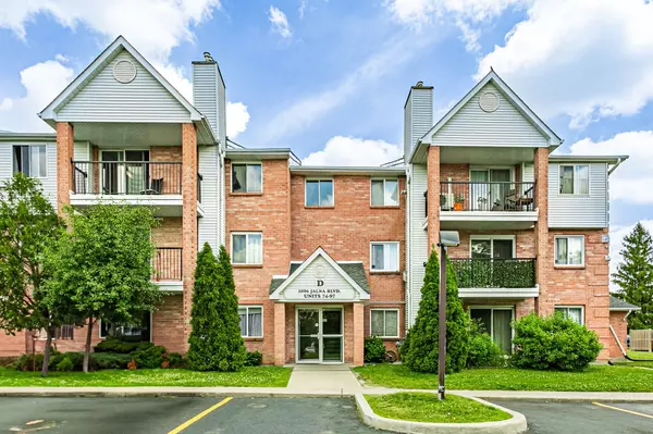 1096 JALNA BLVD #78, London South, ON N6E 3B8