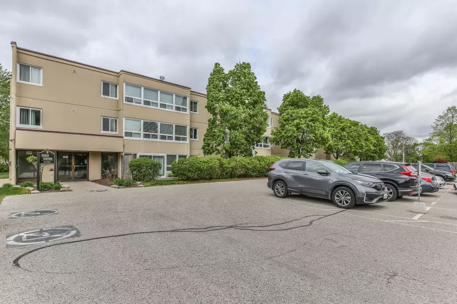 1445 Huron ST #208, London East, ON N5V 2E6