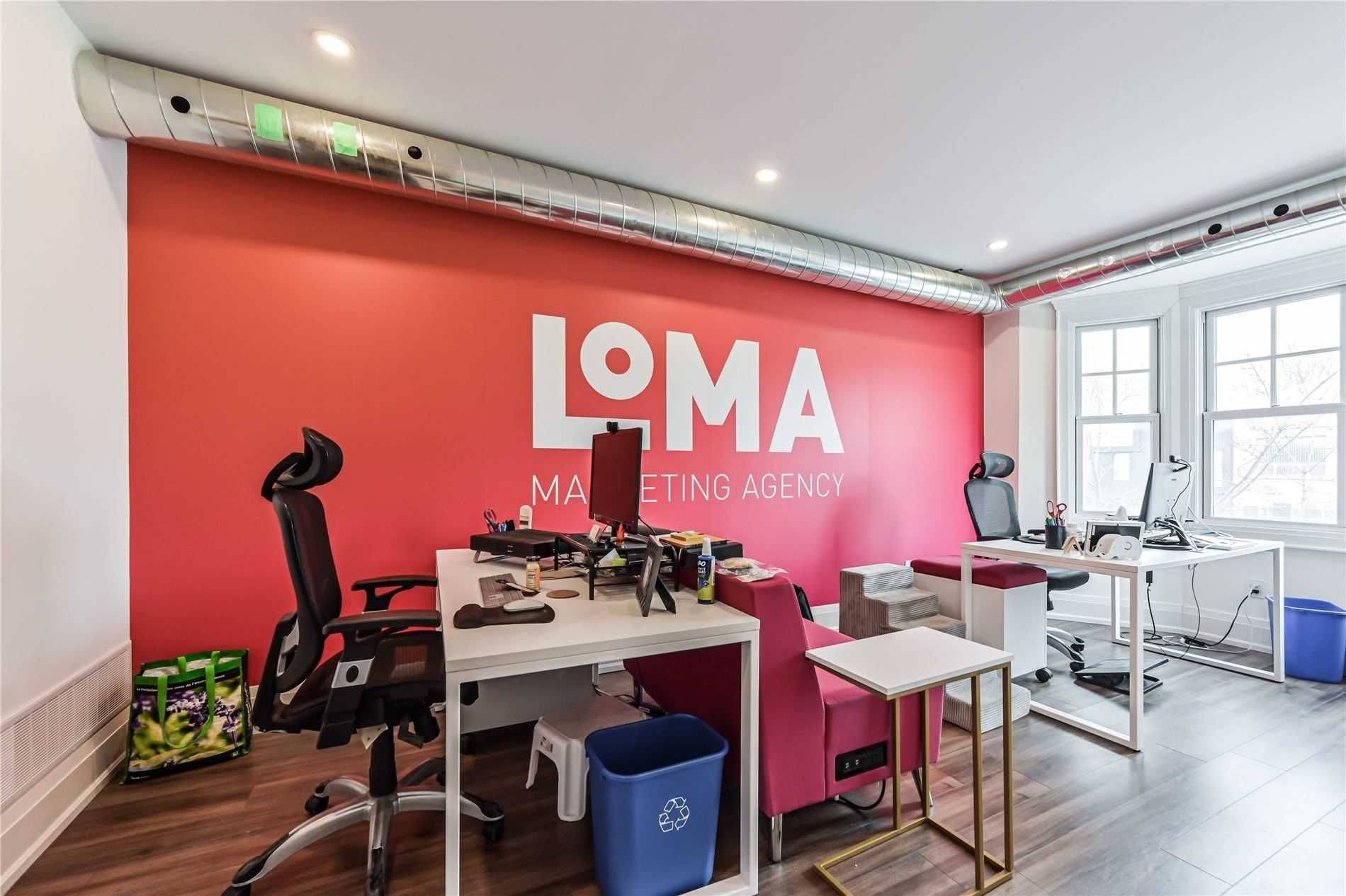 Toronto C02, ON M6C 1B7,779 St Clair AVE W #Upper Retail/Office