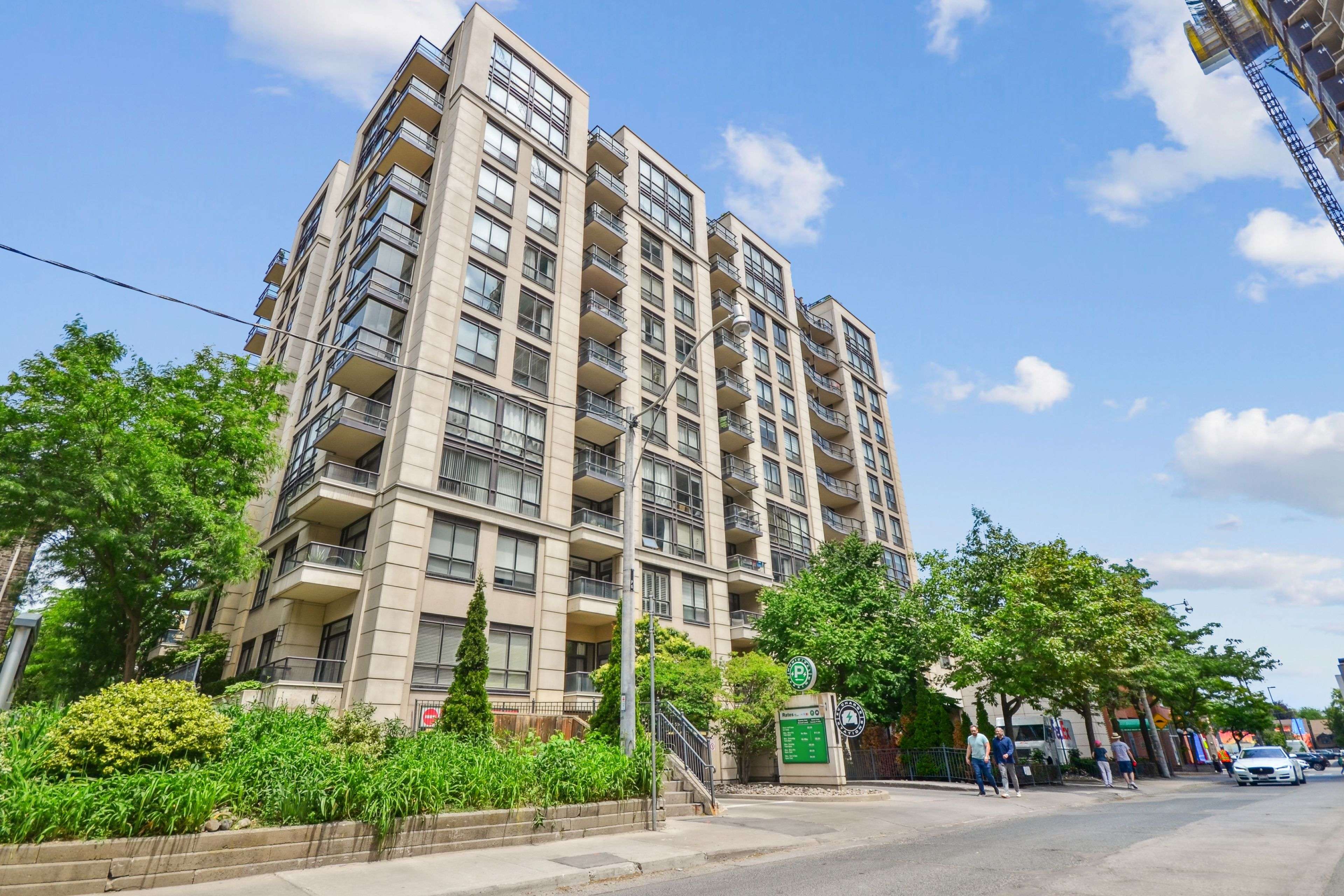 10 Delisle AVE #611, Toronto C02, ON M4V 3C6