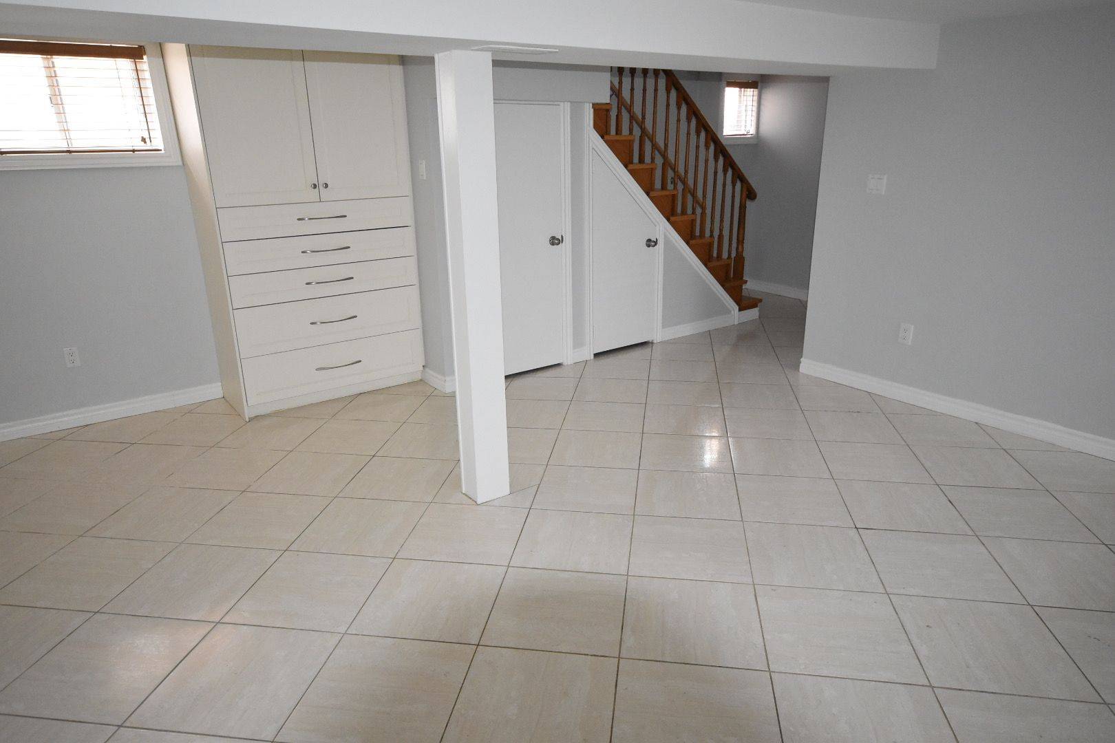Toronto E03, ON M4B 2B8,99 Galbraith AVE #Lower Level