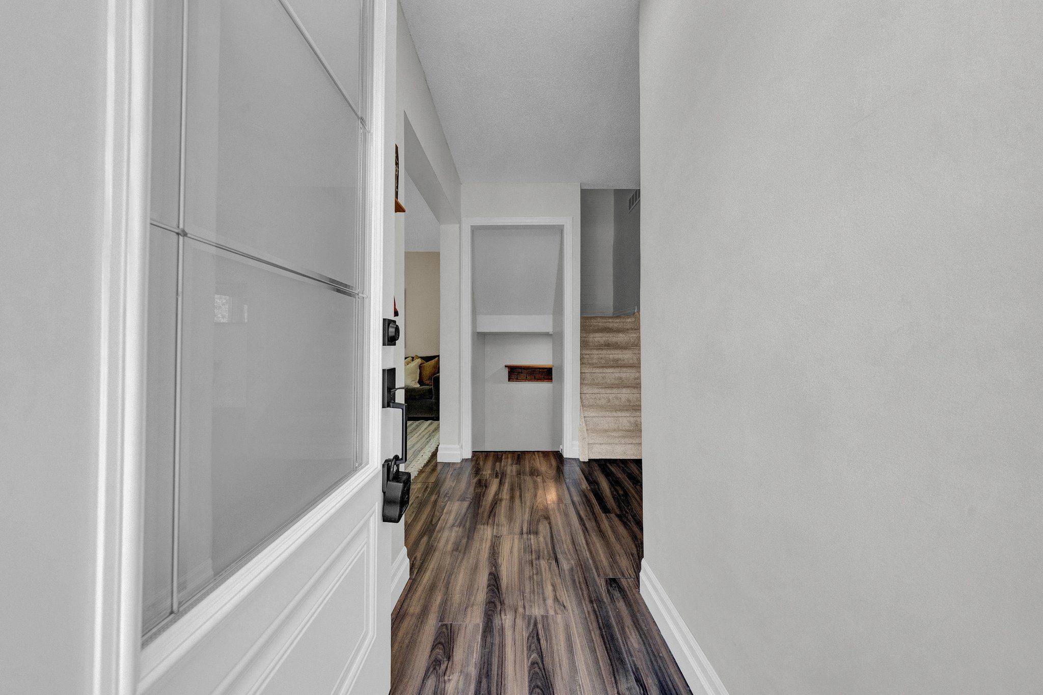 Oshawa, ON L1J 6E1,486 Neptune CT