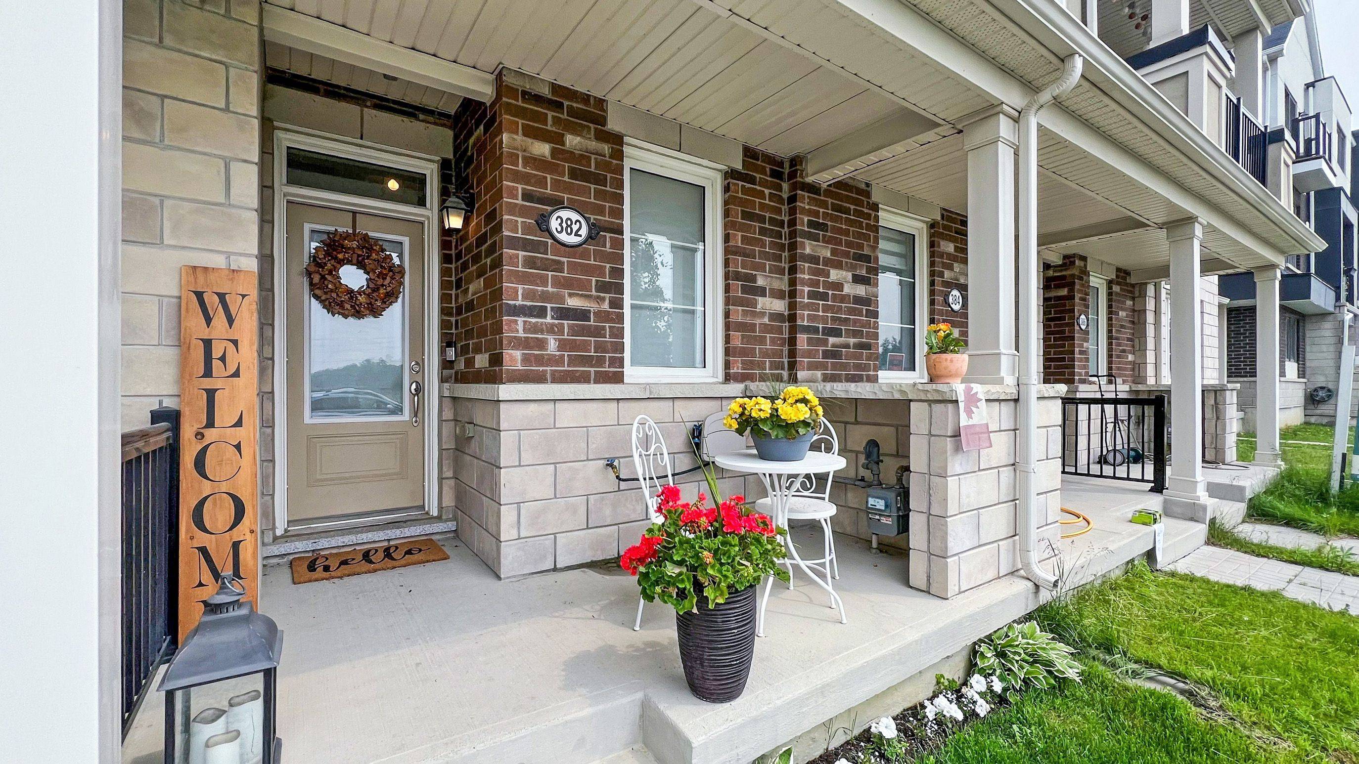 Markham, ON L6B 1N2,382 Arthur Bonner AVE
