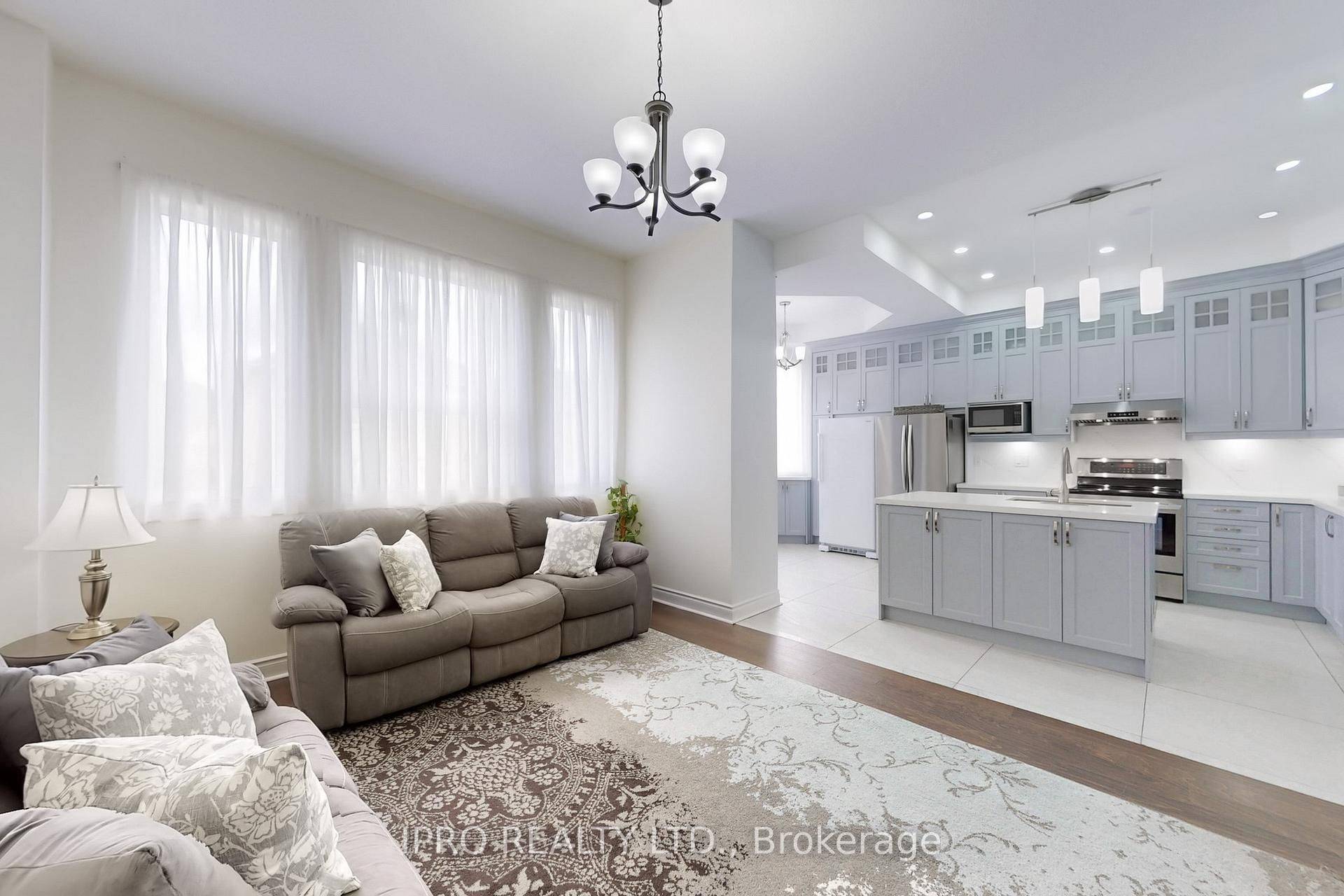 Richmond Hill, ON L4S 2C4,4 Copperstone CRES