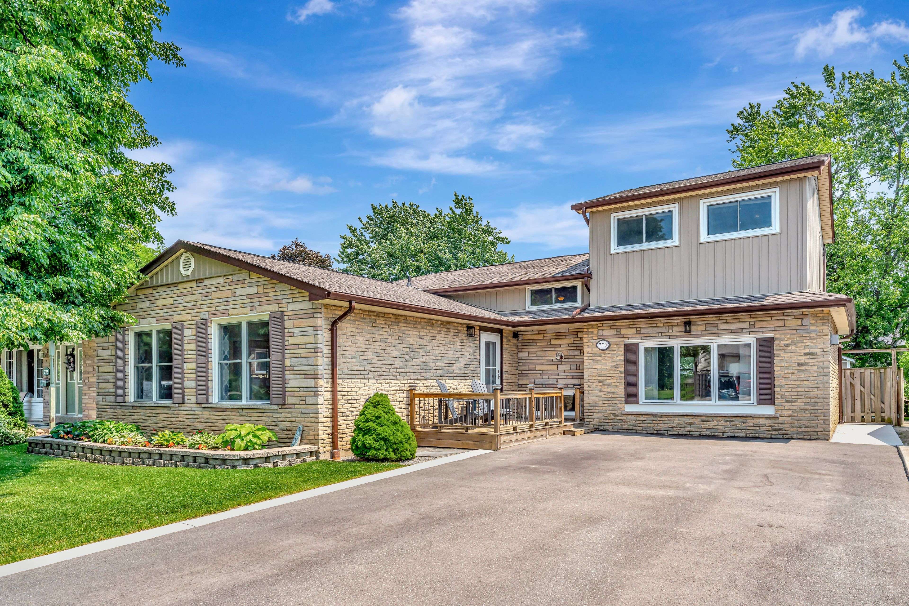 Milton, ON L9T 3C4,770 Applewood CRES