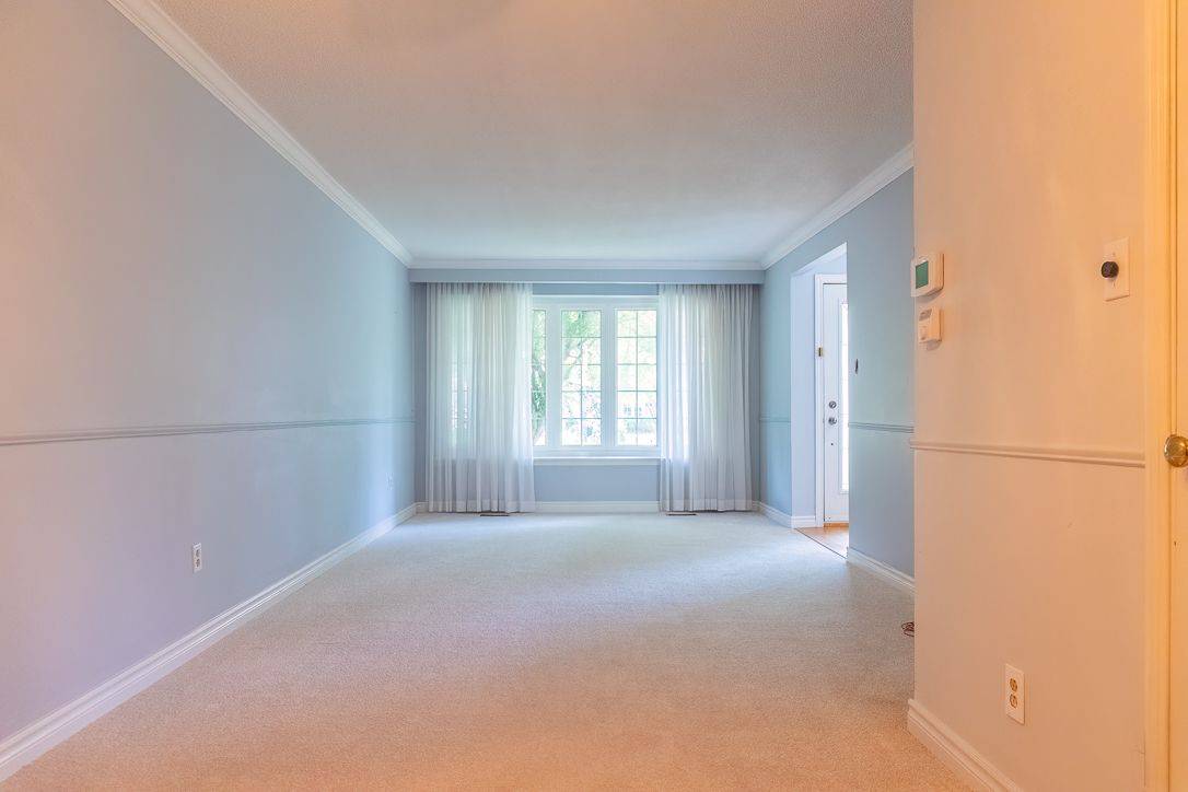 Mississauga, ON L5J 1C8,2007 SILVERBERRY CRES
