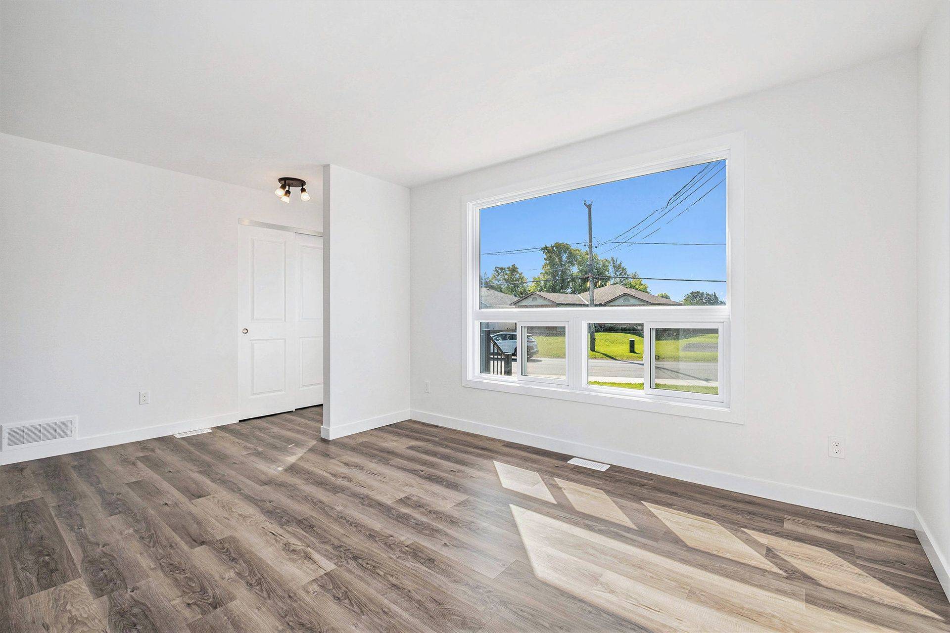 Casselman, ON K0A 1M0,123 Laurier ST