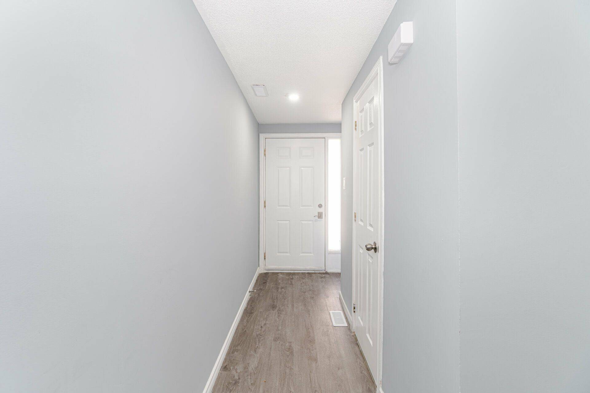 Hamilton, ON L8K 6L7,11 Harrisford ST #42