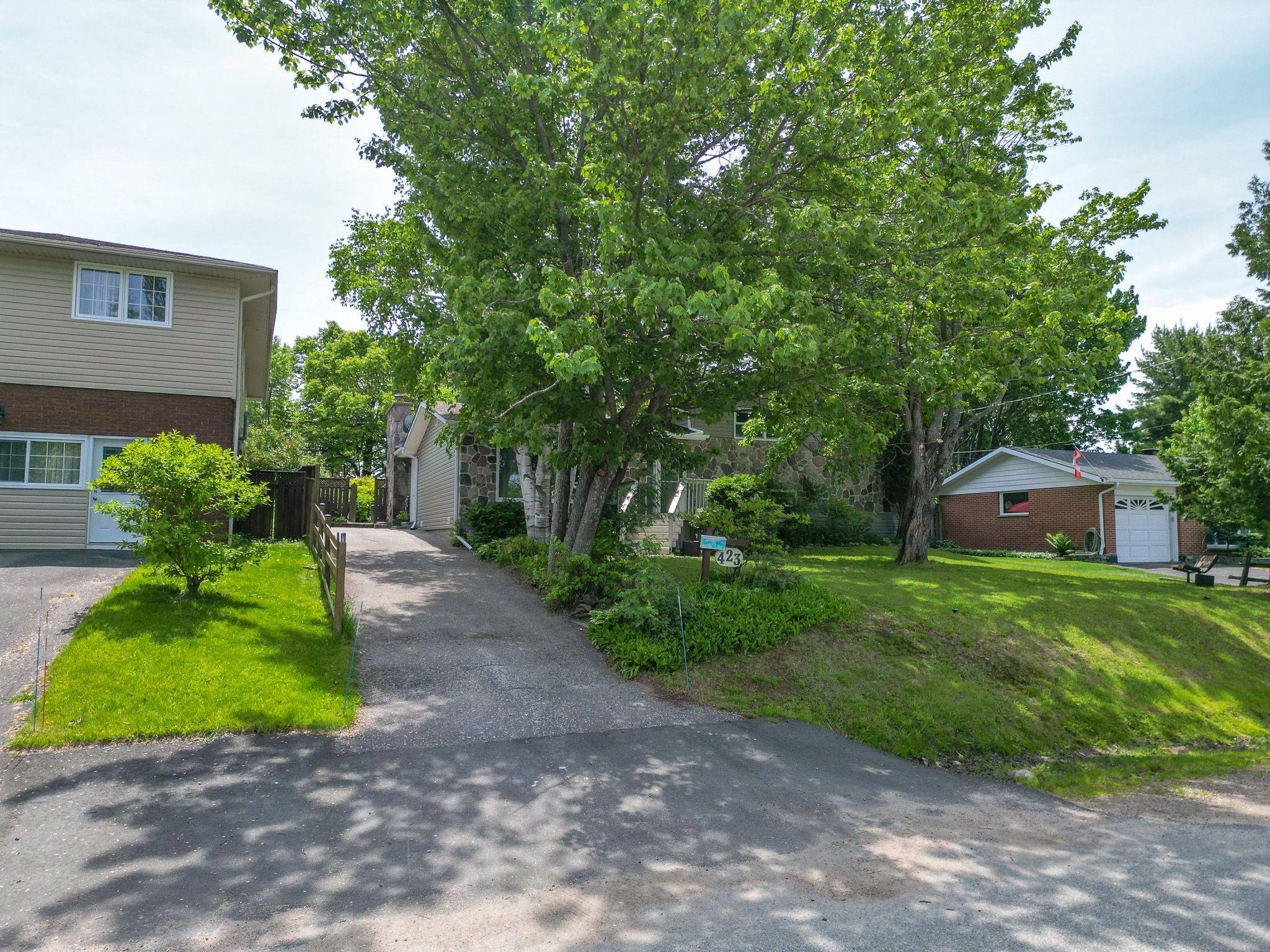 North Bay, ON P1A 3J8,423 Rita RD