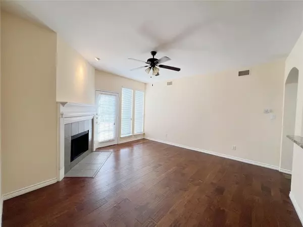 Plano, TX 75025,8409 Catskill Court
