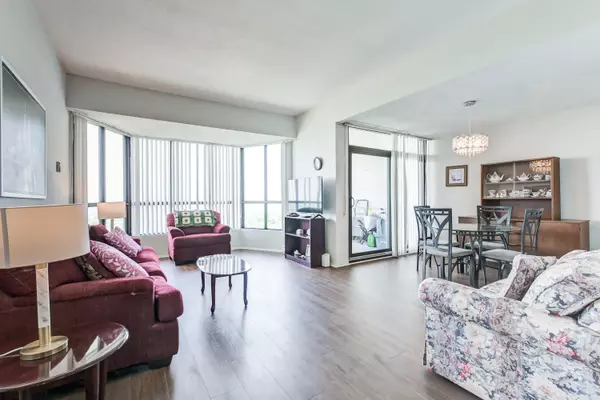 Mississauga, ON L4Y 3T6,1333 Bloor ST #2508