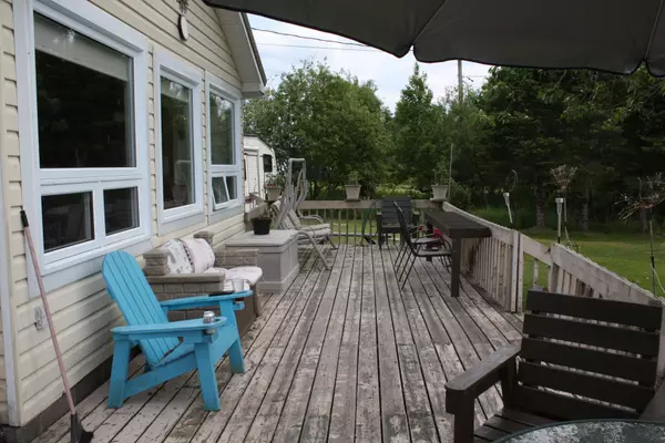 Bonfield, ON P0H 1E0,14 Lakeshore RD