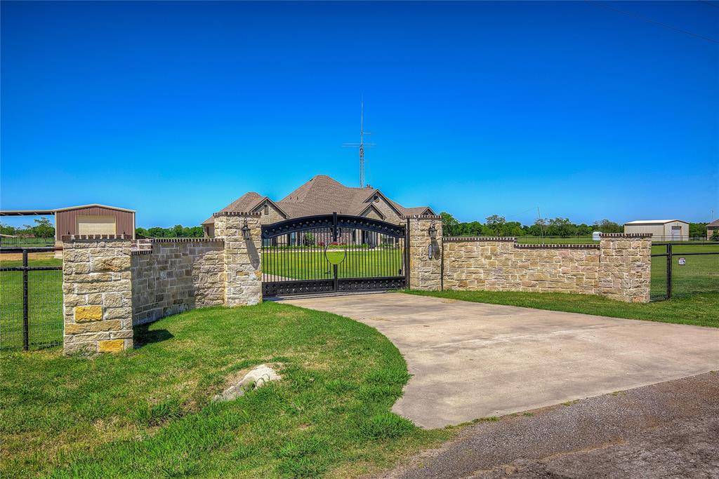 Campbell, TX 75422,5174 County Road 3204
