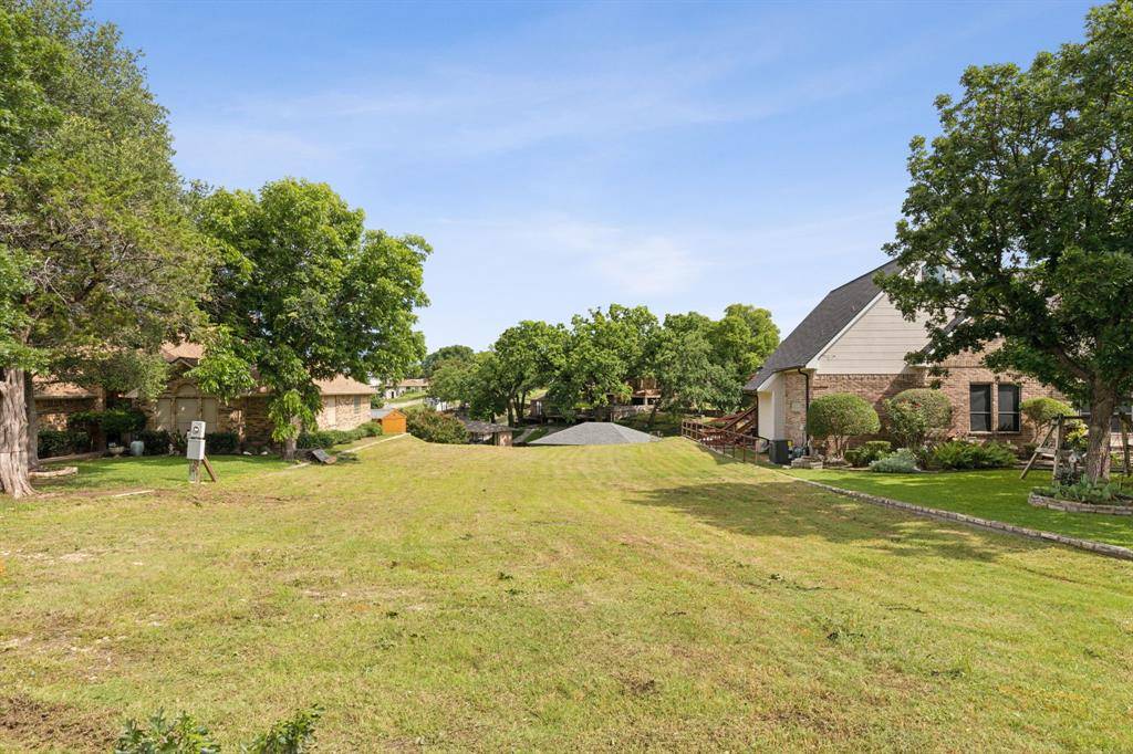 Granbury, TX 76048,2121 N Rough Creek