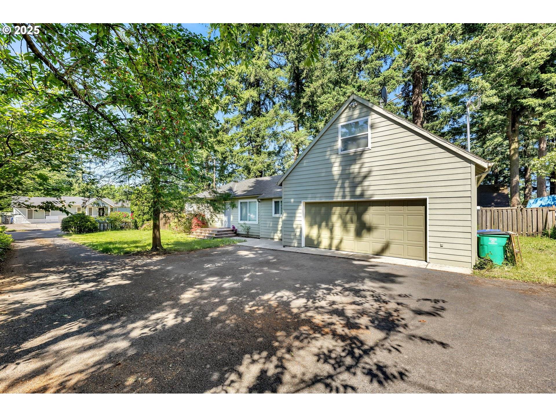 Portland, OR 97230,12312 NE Brazee ST