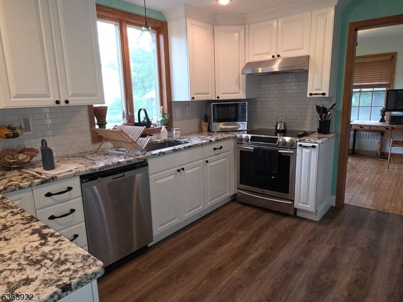 Frelinghuysen Twp., NJ 07860,745 State Route 94