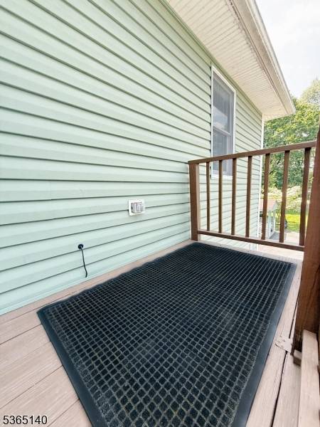 Pompton Lakes Boro, NJ 07442,642 Lincoln Ave #B
