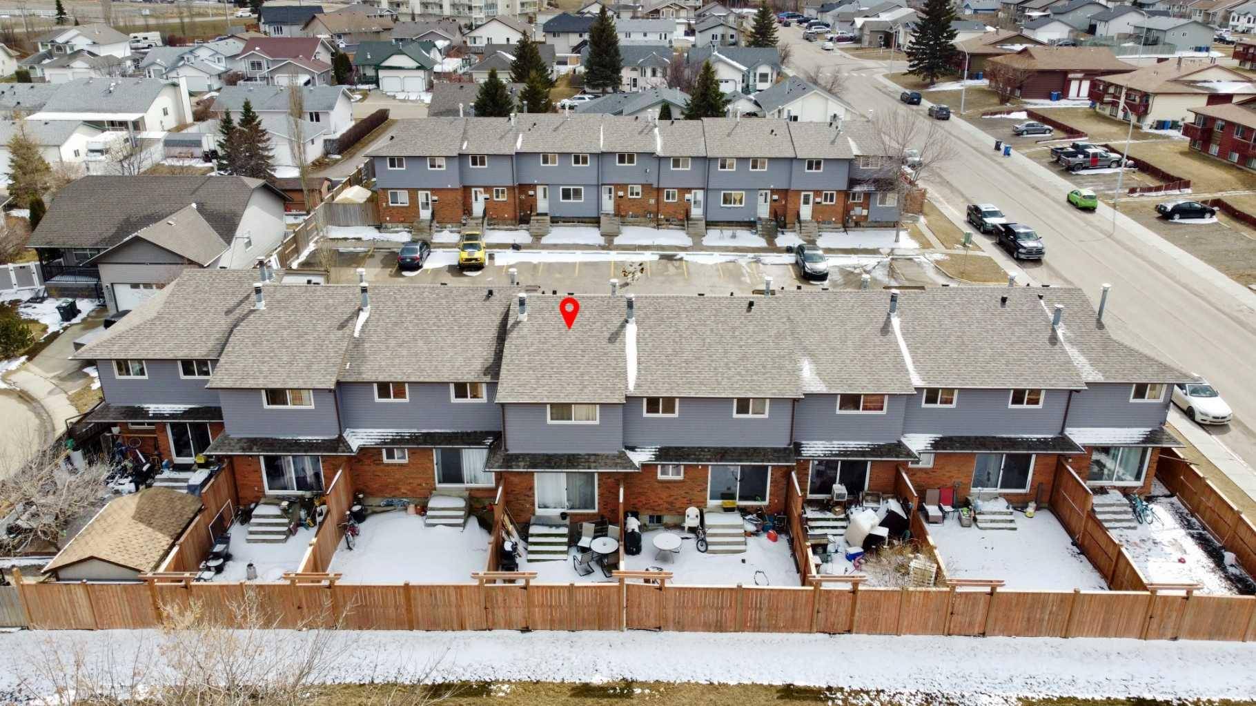 Innisfail, AB T4G 1P5,4520 47 ST