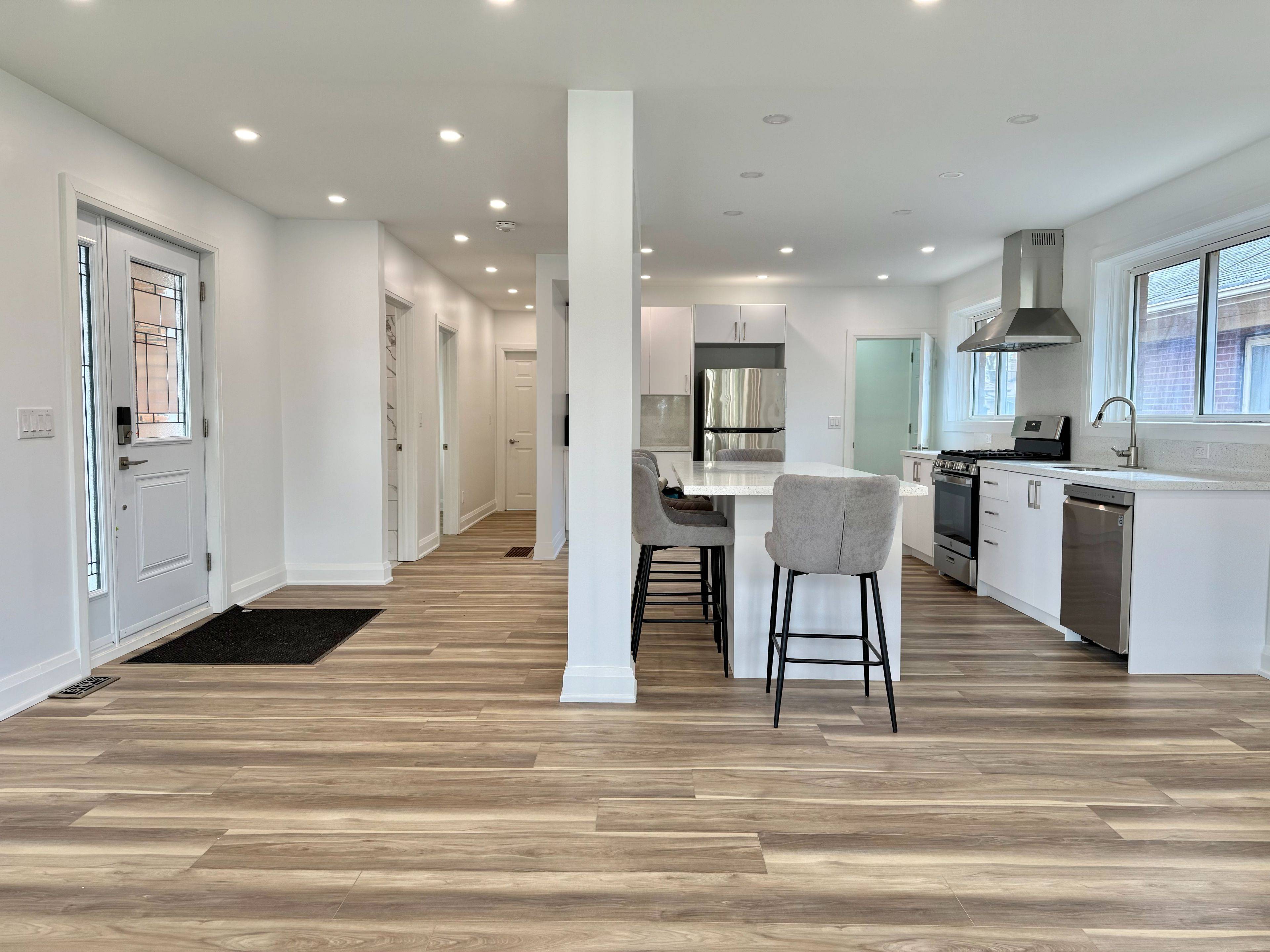 Toronto E04, ON M1K 3T9,57 Moorecroft CRES