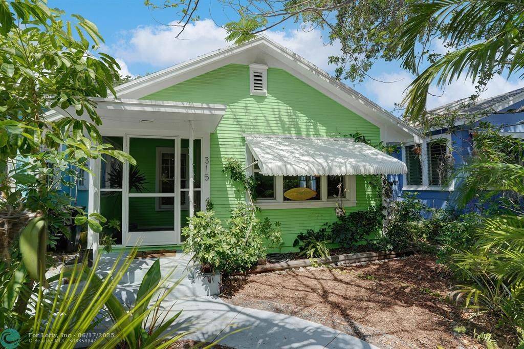 Lake Worth Beach, FL 33460,315 N M St