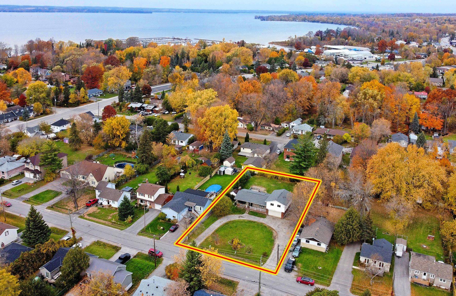 Georgina, ON L4P 2S9,164 Bayview AVE