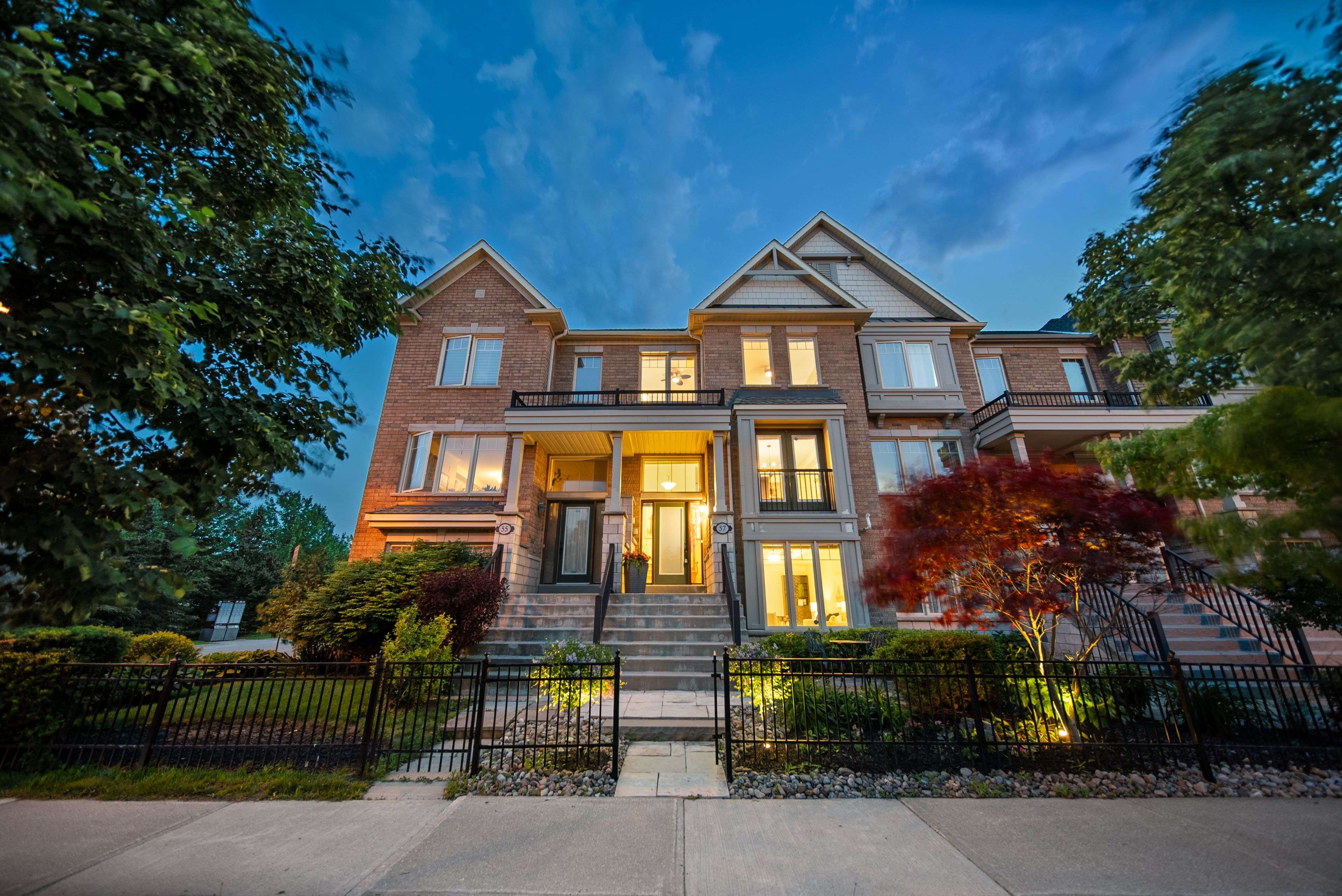 57 Baker Hill BLVD, Whitchurch-stouffville, ON L4A 0T8