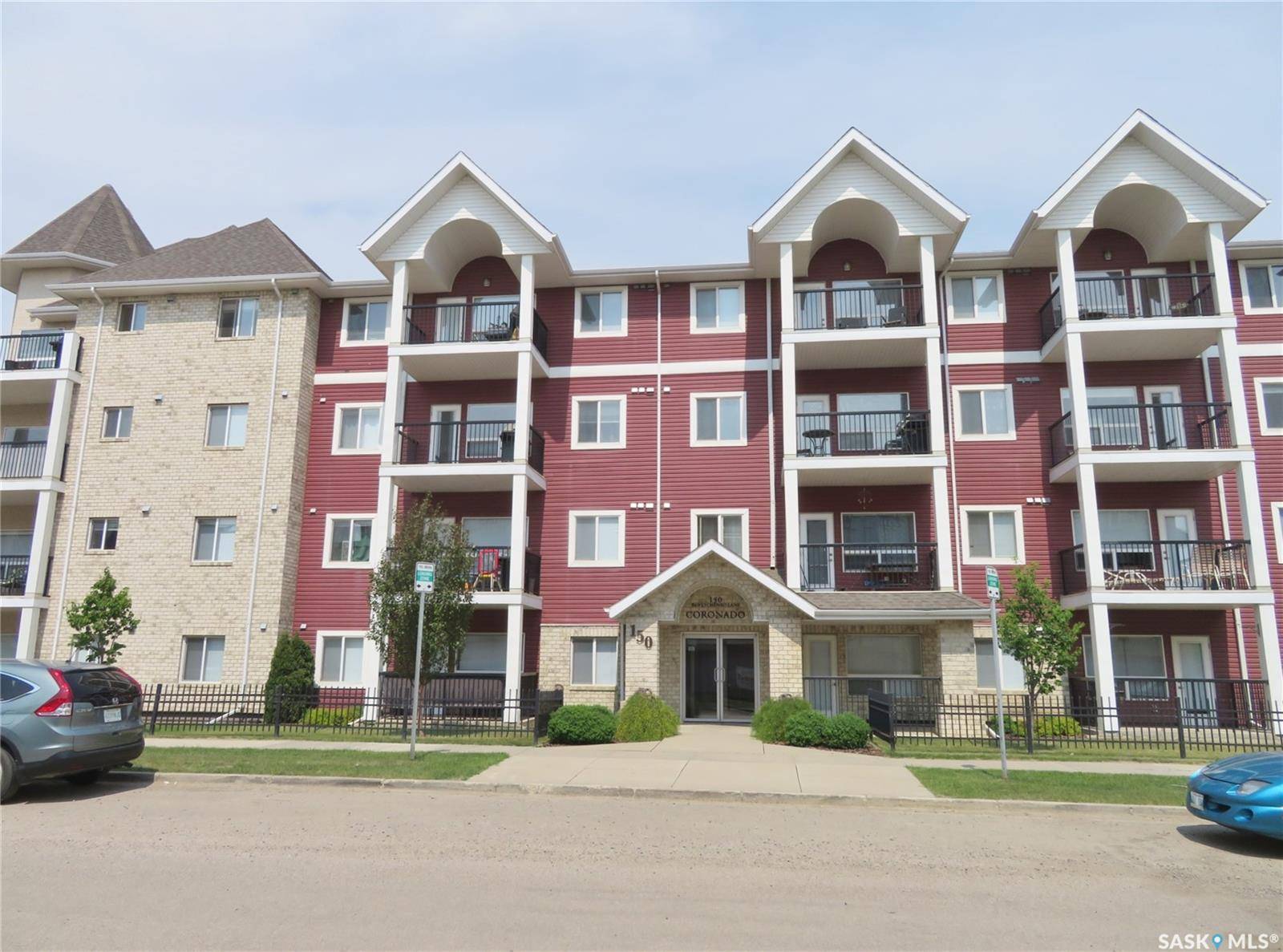 150 Pawlychenko LANE #316, Saskatoon, SK S7V 0B4