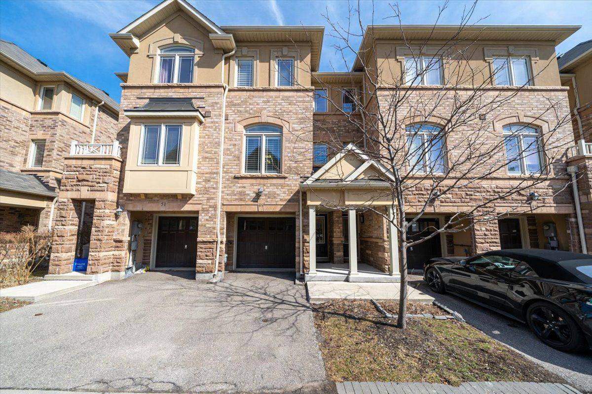 Mississauga, ON L5N 0C7,6625 Falconer DR #49