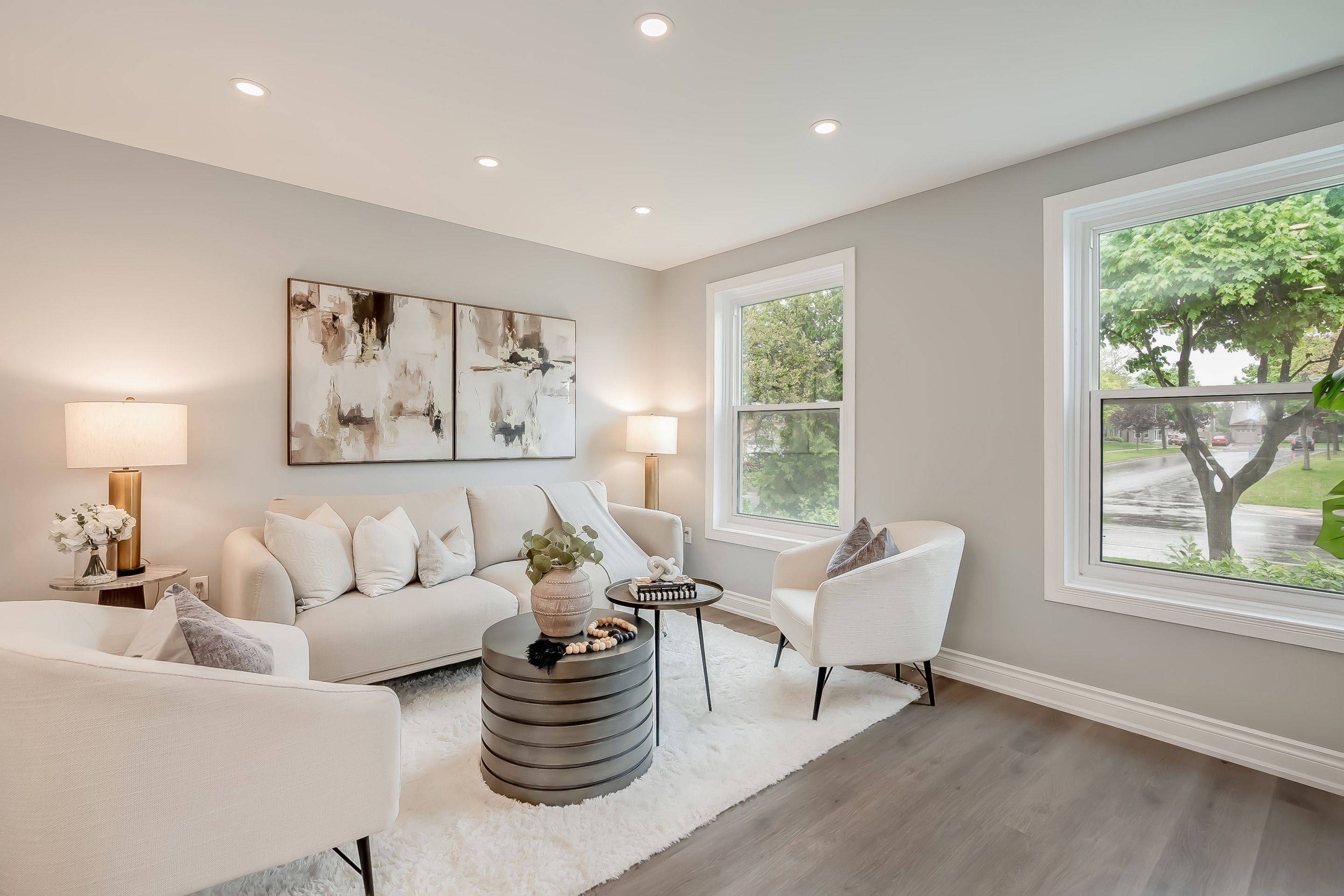 Burlington, ON L7P 4E3,2561 Cavendish DR