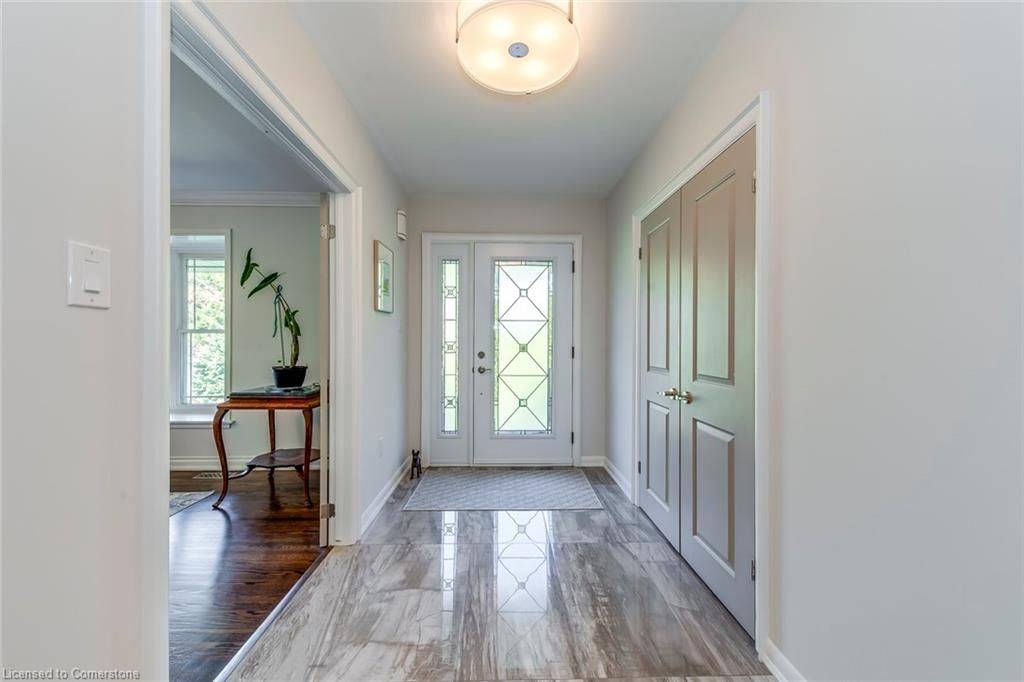 Burlington, ON L7L 1A8,4306 Lakeshore RD