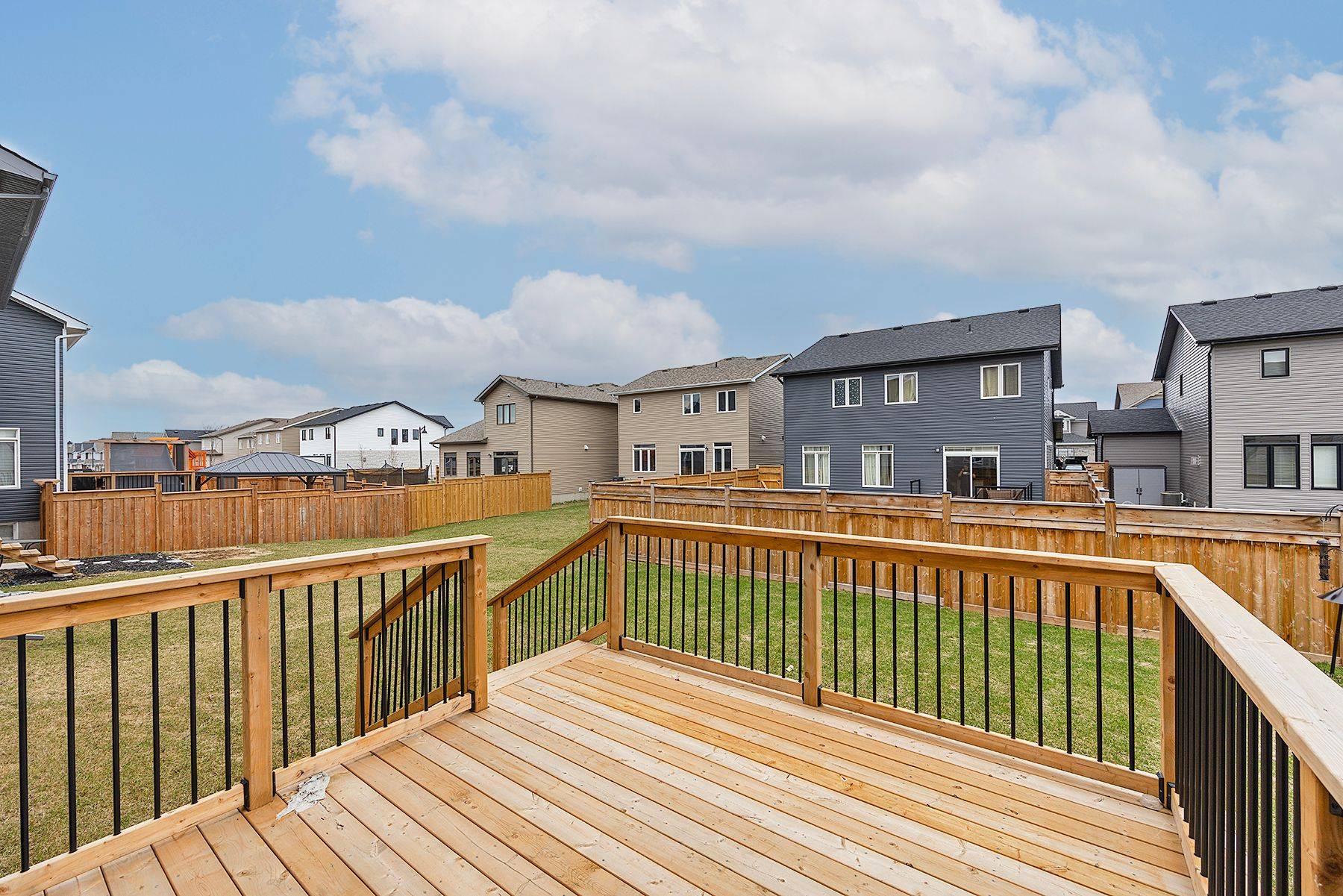 Kingston, ON K7P 0S3,1510 Shira DR