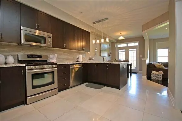 King, ON L7B 1K9,86 Alex Campbell CRES
