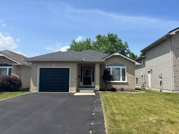 15 Landon AVE, Norfolk, ON N3Y 5J8