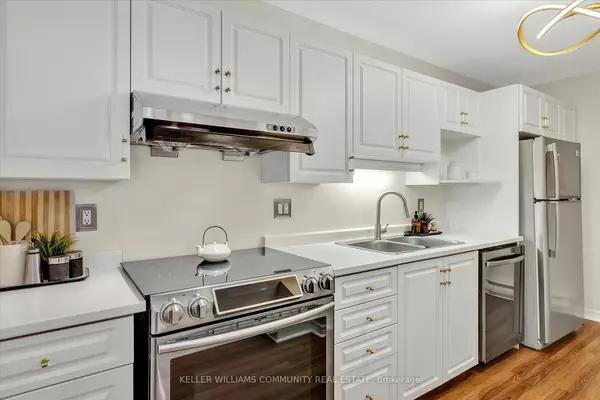 Peterborough East, ON K9H 7K3,699 Whitaker ST #5